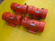 YZS振動電機(jī):激振能力強(qiáng)，拆卸方便。